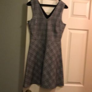 Ladies dress